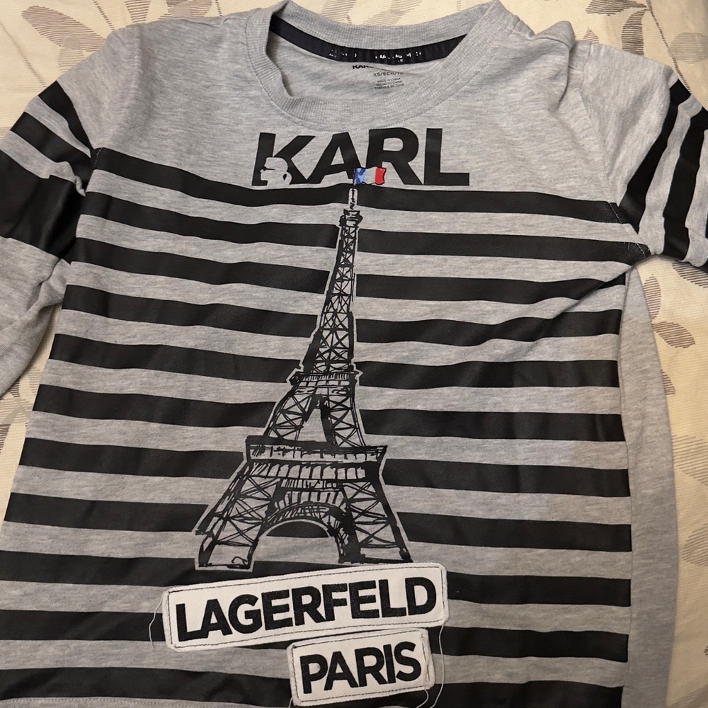 Stylish Karl thin sweater